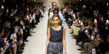 Cnmi svela il calendario provvisorio di Mfw: apre Prada, attesa per Moschino