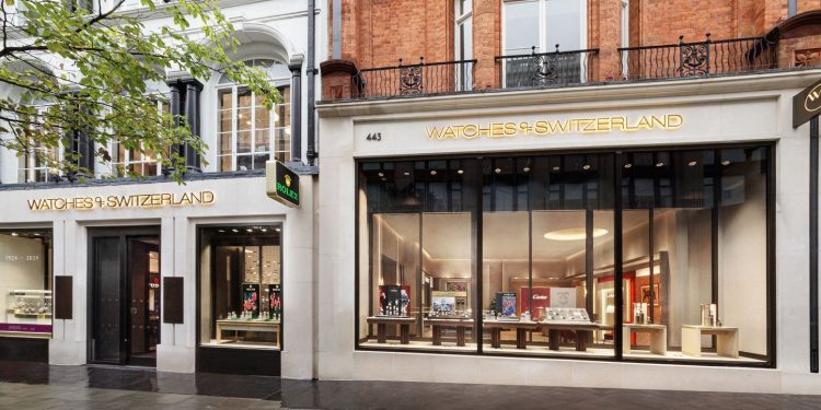 Gli Usa fanno archiviare a Watches of Switzerland un anno “da record” a +11%