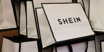 Shein ottiene (finalmente) l’ok dalla Cina: quotazione a Hong Kong