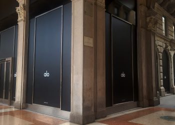 Alo sbarca a Milano: il brand activewear apre un maxi flagship in piazza Duomo nel 2027