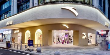Xu Yang, CEO del brand Anta, si è dimesso per “motivi personali e famigliari”