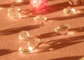 Diamanti verso un nuovo assetto: si avvicina la cessione di De Beers mentre si tenta il rilancio dei naturali
