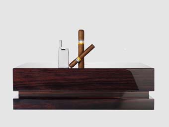 Humidor Makassar con sigaro_sito
